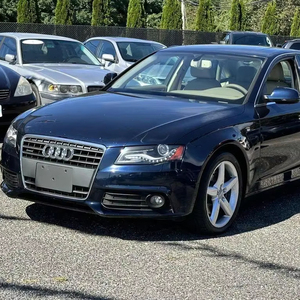 ใช้แล้ว2011 Audi A4 2.0T พรีเมี่ยม - Product Image 1
