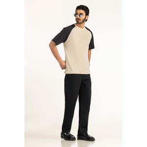 เสื้อยืด Relax Fit ผ้าฝ้าย 100% ระบายอากาศได้ดี ไม่ยับ ลายโลโก้เรียบ ทรงหลวม รุ่น MN-TS-SS26-008-B - Product Image 2