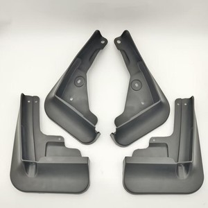 Bavettes de protection anti-éclaboussures en plastique de rechange pour Levin 2019-2025, modèle pour le commerce international - Product Image 5
