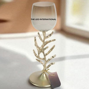 Bougeoir de décoration de luxe en métal design italien de meilleure qualité support de conception de feuilles dorées pot de bougie unique en béton - Product Image 6