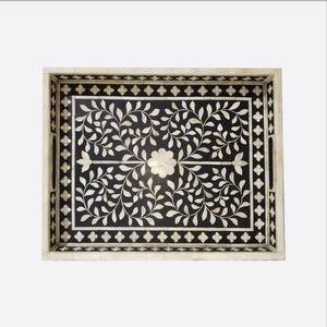 Plateaux de service de luxe faits à la main en résine et en os avec incrustation Design fantaisie Fabriqué en Inde à vendre - Product Image 4