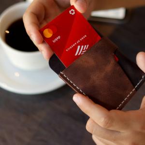 Tarjetero Minimalista Hecho a Mano de Cuero Genuino de Dos Tonos, Diseño Elegante y Delgado para Uso Diario, para Tarjetas de Crédito y Identificación, Color Negro - Product Image 3