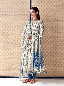 New Designer <b>Reversible</b> Women's Anarkali <b>Dress</b> Diwali/Wedding Heavy Pure Cambric Cotton Modern Digital Print All Seasons - Product Image 2