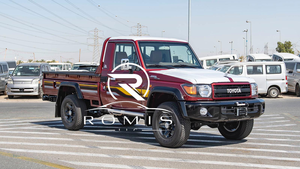 Land Cruiser LC79 Pickup 2022 4.2L 4x4 Diesel Cabina Singola 6 Posti Cerchi R18 Aria Condizionata Manuale Guida a Sinistra Sedili in Pelle Alluminio - Product Image 3