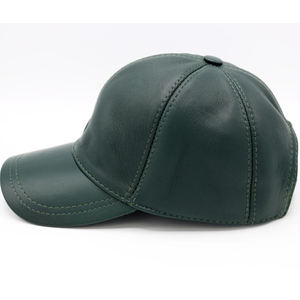 Casquette de baseball en cuir vert foncé de qualité supérieure avec logo brodé en 3D, coupe élégante, conception personnalisée, couvre-chef élégant pour toutes les occasions - Product Image 3