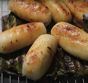 DES COINS DE LA RUE À VOTRE CONGÉLATEUR RIZ COLLANT À LA BANANE VIETNAMIENNE - Product Image 2