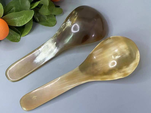 Cuchara personalizable elegante para cuenco de cuerno de Búfalo, Mini cuchara de cuerno personalizada sostenible, cuerno clásico para el hogar de la India - Product Image 3