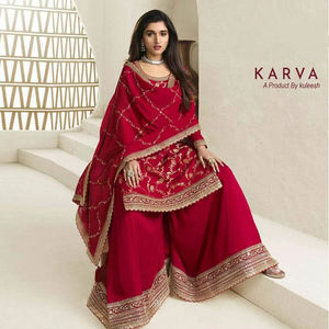 ชุดผ้าไหมกูราชินีนนันดาร์คอาเมซถูกเย็บอย่างปราณีตแบบดั้งเดิมและเข้ากับชุดทำงานเป็นลำดับ - Product Image 1