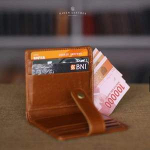 Leather Slim Wallet Hand-Stitched Genuine Cowhide Wallet with Secure Flap Closure Compact & Elegant Bi-Fold for Everyday Carry - Product Image 4