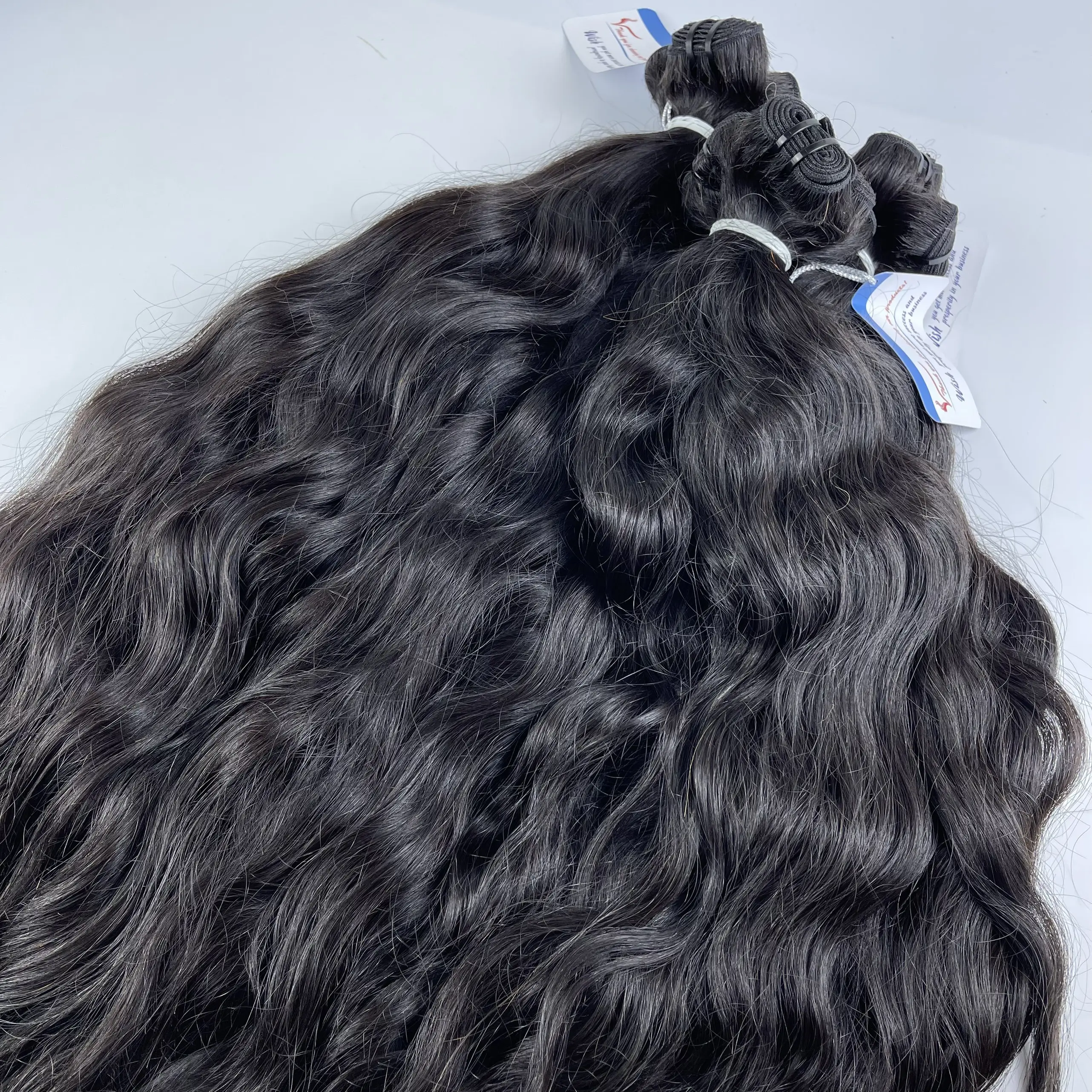 Grosir lurus kutikula penuh pemanjangan rambut pakan gelombang laut itu dapat pemutih untuk 613 warna 100% rambut manusia asli dari Vietnam