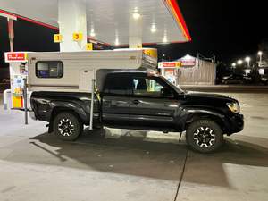 Camper léger de luxe pour pick-up 4x4, tente pliante pop-up pour 2-3 personnes, camping-car avec style moderne - Product Image 2