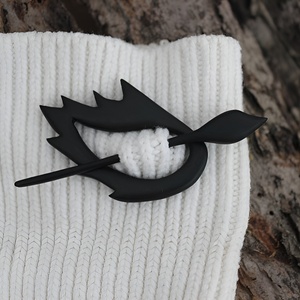 Alfileres de chal de madera hechos a mano personalizados de bajo precio, ideales para tiendas de accesorios de joyería y bufanda para reventa - Product Image 4