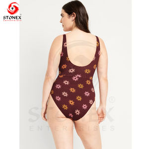 Ensemble de bikini réversible Slim Fit personnalisé pour femmes Vêtements de sport de fitness Maillot de bain deux pièces à imprimés personnalisés - Product Image 6