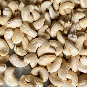 เม็ดมะม่วงหิมพานต์ W240 - Product Image 1