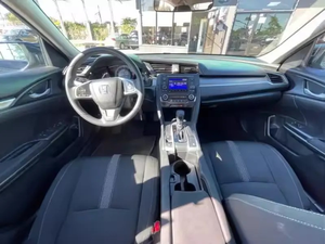 Honda Civic L.X 2024 USADO, Volante a la Izquierda, Asientos de Cuero, Cámara Trasera - Product Image 2