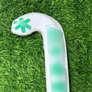 ไม้ฮอกกี้คาร์บอนคุณภาพดีที่สุด ผลิตตามสั่ง พร้อมโลโก้แบบกำหนดเอง จำหน่ายไม้ฮอกกี้สนามแบบขายส่ง - Product Image 5