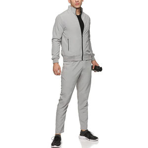 Vente en gros Ensemble de jogging à capuche en éponge française poids lourd Ensemble de sweat-shirt et pantalon de survêtement unisexe personnalisé et confortable pour hommes et femmes - Product Image 3