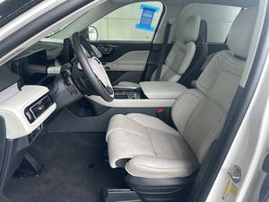 Lincoln Aviator Reserve 2025 d'occasion en excellent état - Product Image 3