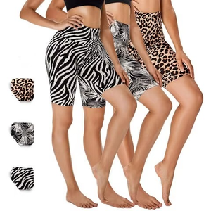 Pantalones cortos ligeros de alto rendimiento para gimnasio y yoga para mujer, pantalones cortos transpirables para uso activo - Product Image 6