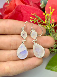 Boucles d'oreilles pendantes en laiton faites à la main, pierre de lune naturelle de renouvellement, 5x7 mm, prix de gros - Product Image 4