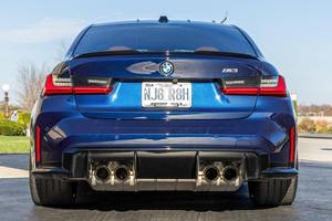 Auto Usado Premium, BMW M3 Sedán 2024, Transmisión Manual de 6 Velocidades - Product Image 3