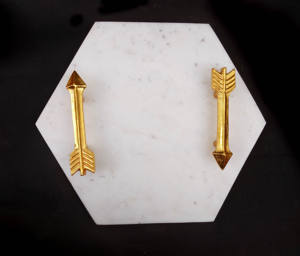 Plateau de service ovale en marbre de pierre de granit noir avec poignées en acier inoxydable argenté Poignée en métal Planche à fromage en marbre - Product Image 4