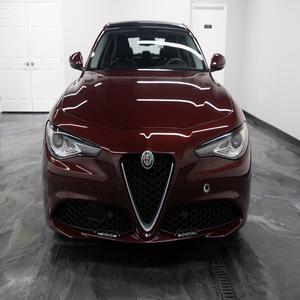 Alfa Romeo Giulia 2020, Paquete Tecnológico, con Garantía, Tracción en las Cuatro Ruedas, Automático de 8 Velocidades, Motor I4, Gran Venta - Product Image 1