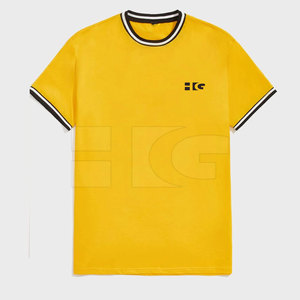 Fabricant pakistanais T-shirt en coton de dernière conception pour hommes T-shirt pour hommes de couleur unie au meilleur prix - Product Image 1