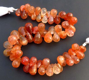 Piedras Preciosas de Sunstone Africana de Alta Calidad, Cuentas Sueltas en Forma de Briolette de 9-14 mm, Cuentas Facetadas de Sunstone Naranja Natural en Forma de Lágrima, Hilo de 9 Pulgadas - Product Image 4