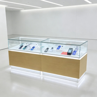 Aménagement de magasin de téléphonie mobile moderne avec éclairage LED, décoration de magasin de téléphonie, présentoir de coques de téléphone, vitrine