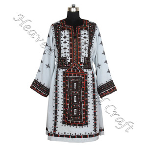 Banjara ethnique traditionnel Vintage Style Balochi robe pour femmes Vintage à la main broderie bohème Banjara Baluchi robe - Product Image 3