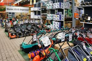 Cortacésped Eléctrico Autopropulsado Inalámbrico con Plataforma de Aluminio de 22 Pulgadas, Select Cut y Touch Drive, Batería y Cargador - Product Image 2