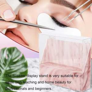 Organisateur de pinces professionnel en acrylique et plastique durable avec options personnalisables pour les maquilleurs et les techniciens en cils - Product Image 5