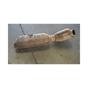 Convertitore catalitico King offre convertitori catalitici di scarto usati per la vendita di parti di automobili di scarto di alta qualità - Product Image 4