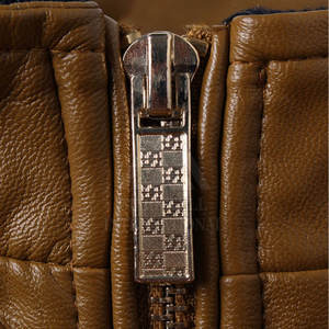 แจ็กเก็ตหนังแท้สำหรับผู้ชายเสื้อแจ็กเก็ตแฟชั่นหนังแท้100% ฤดูหนาวออกแบบได้ตามต้องการ - Product Image 4