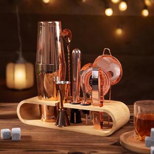 Support à bar en bois élégant, finition cuivre, parfait pour les accessoires à vin et à cocktails, pour bar à domicile, cuisine et bureau, articles de bar en provenance d'Inde. - Product Image 5