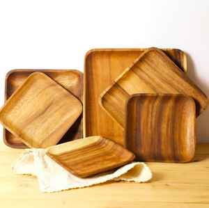 Bandeja de Madera Pulida Ecológica, Auténtica, Hecha a Mano por Habilidosos Artesanos de Crafts Galore, Disponible para la Venta a Precio Económico - Product Image 1