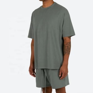 Conjunto de pantalones cortos informales de verano al por mayor 100% camiseta de rizo de algodón transpirable unisex camisa y pantalones cortos de manga corta para hombre - Product Image 5