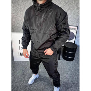 Conjunto de chándal informal de talla grande para hombre y mujer, traje deportivo con forro transpirable y personalizado para verano, patrón sólido - Product Image 5