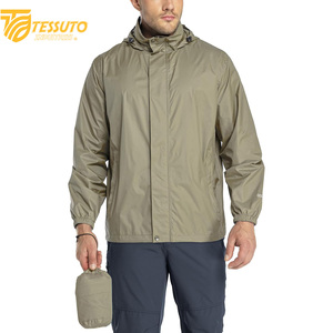 Venta al por mayor de alta calidad ligero de los hombres cortavientos chaqueta Softshell chaqueta transpirable deporte al aire libre cortavientos chaquetas de montaña - Product Image 1