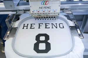 เครื่องปักคอมพิวเตอร์แบบหัวเดียว HE FENG - รุ่นใหม่ ฟังก์ชั่นหลากหลาย - Product Image 3