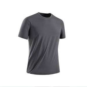 Camiseta Deportiva de Manga Corta para Hombre, Cuello Redondo, Ajuste Atlético, Poliéster Duradero, Secado Rápido, Transpirable, con Logotipo Personalizado OEM Disponible al por Mayor - Product Image 1