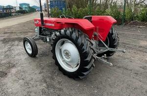 ราคาดี รถแทรกเตอร์ Massey Ferguson 135 ขนาด 47 แรงม้า อุปกรณ์การเกษตรสำหรับงานฟาร์มหลากหลายประเภท - Product Image 2