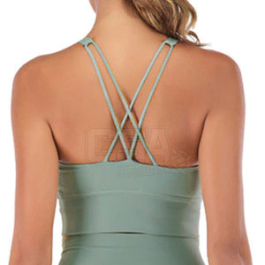 Conjunto de Yoga Premium para Mujer con Material Ligero y Ajuste Flexible, Ideal para el Hogar, el Estudio y las Sesiones de Ejercicio - Product Image 3