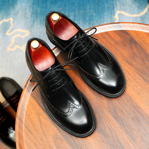 Zapatos Formales de Piel de Becerro de Lujo con Artesanía Hecha a Mano y Suaves para Bodas y Cenas de Gala para Hombres - Product Image 2