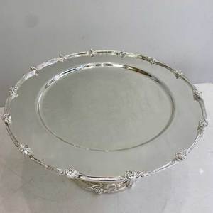 ที่วางเค้กโลหะแบบไม่ติดที่ทันสมัยทำด้วยมือพร้อมเครื่องครัวปรับสีและรูปทรงได้ตามต้องการจากอินเดีย - Product Image 5