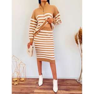 Ensemble de tricots Starlight pour femmes 847 Ensemble de pulls confortables et élégants - Product Image 1