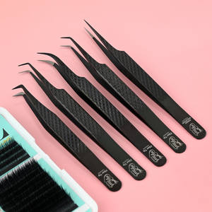 Pinzas para Extensión de Pestañas Curvas Clásicas con Punta de Fibra, Ligeras, Antideslizantes, de Acero Inoxidable 45, Venta al Por Mayor - Product Image 1