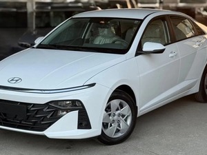 Accent VI (BN7) 2024-2026, Económico en Consumo de Combustible, 1.5 CVT Gasolina 115hp, Volante a la Izquierda, Asientos de Cuero, Sedán, Techo Panorámico - Product Image 1