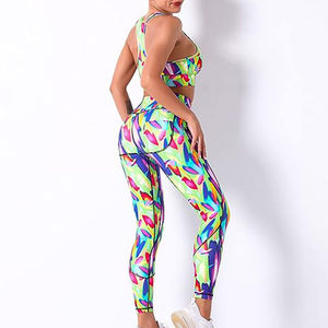 Venta caliente sublimación personalizada ropa de gimnasio conjunto de Yoga 2 uds Top corto sin costuras para mujeres de talla grande entrenamiento nueva llegada conjuntos de Fitness - Product Image 3